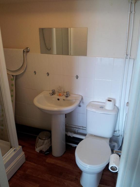 O'Tooles - Liverpool City Council Only Номер фото